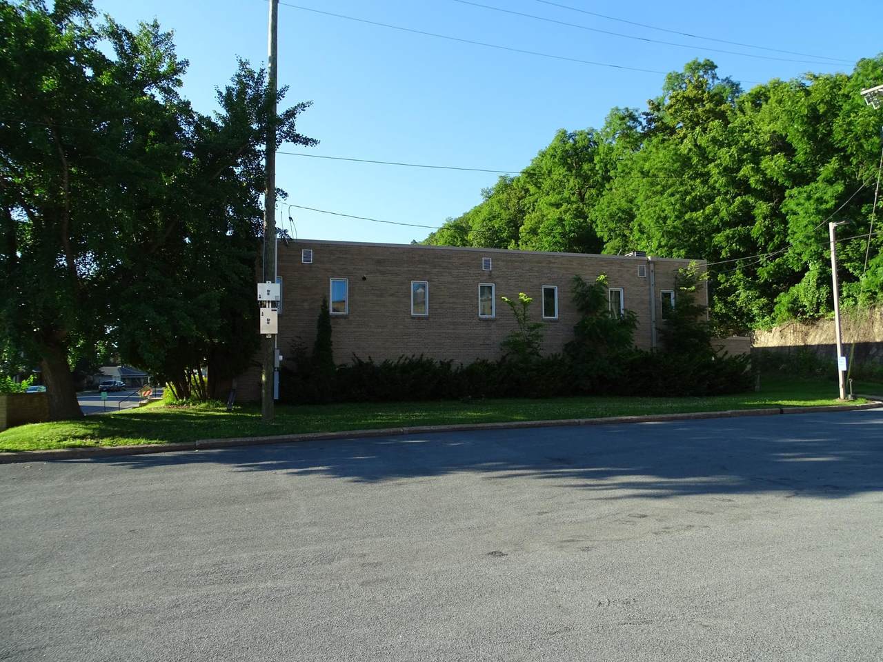 https://bt-photos.global.ssl.fastly.net/northstar/1280_boomver_1_6750023-2.jpg