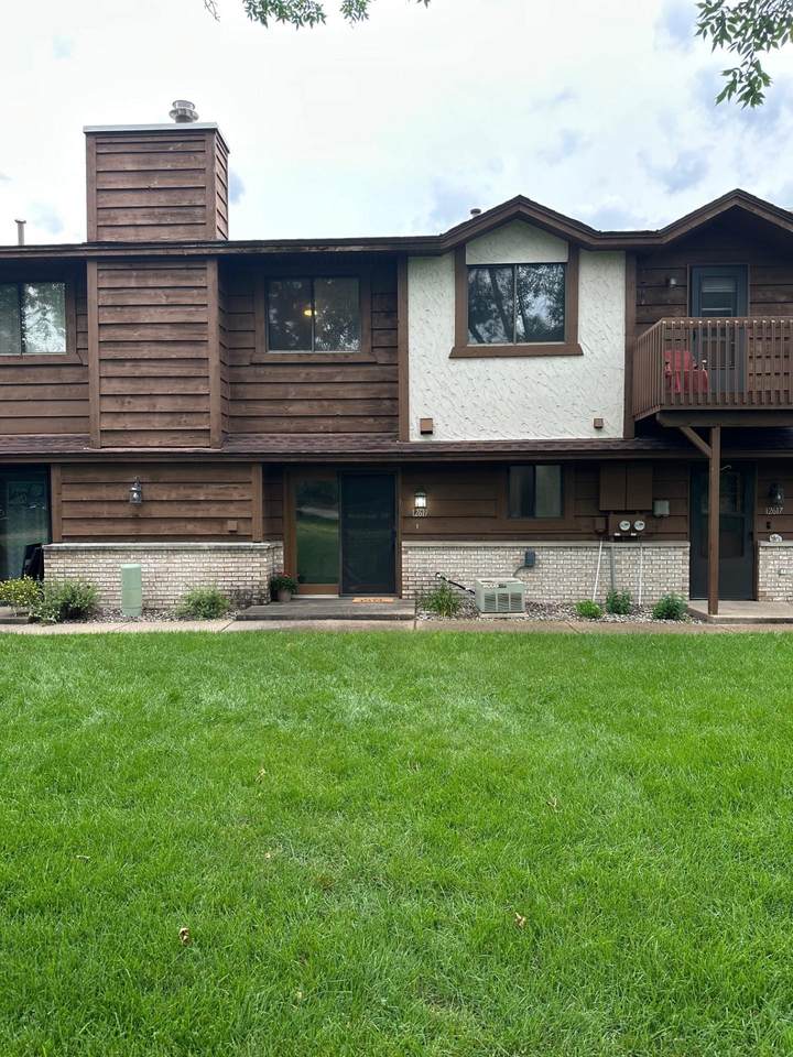 12619 Alder Street - Photo 1