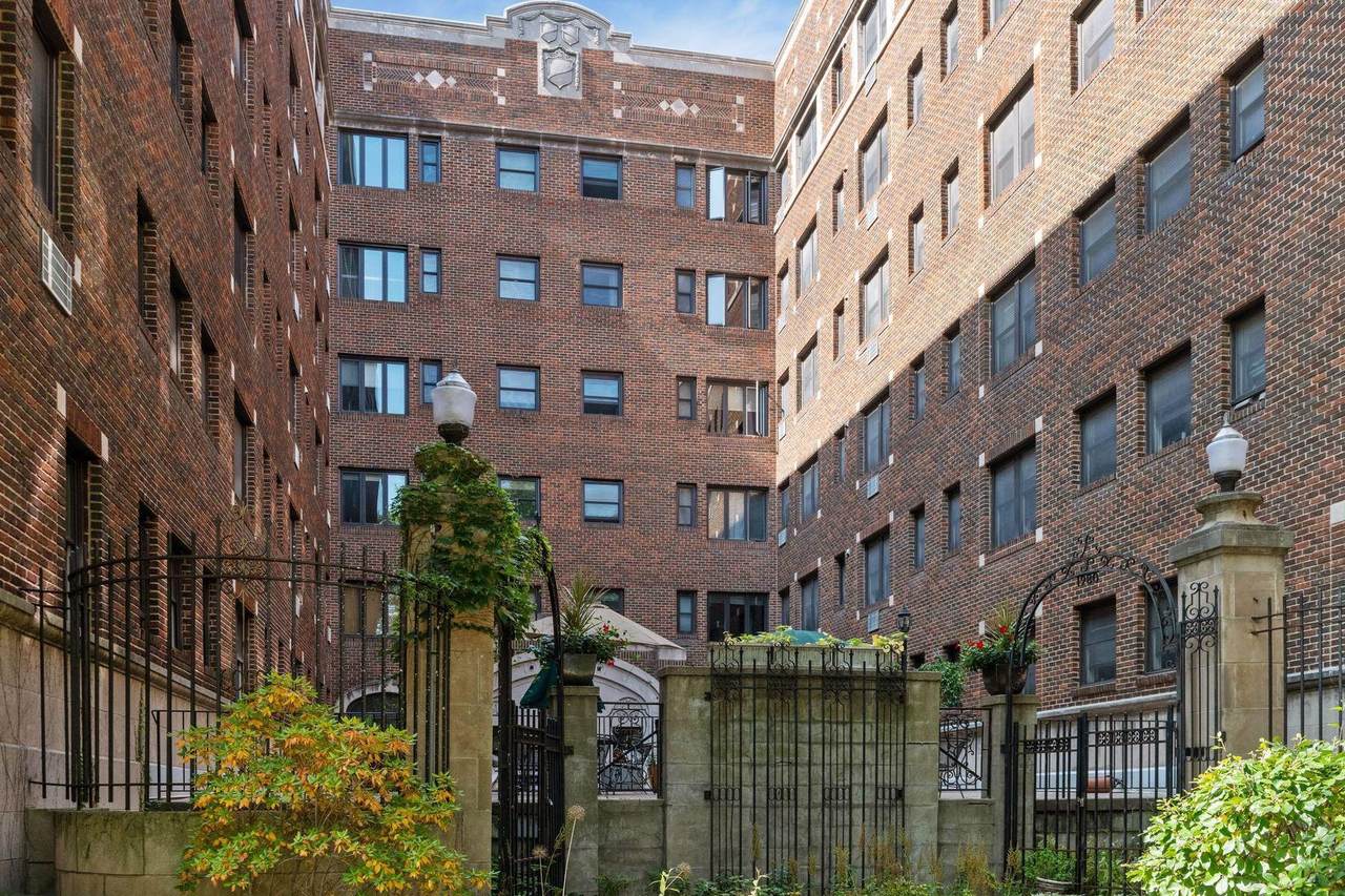 79 Western Avenue - Photo 1