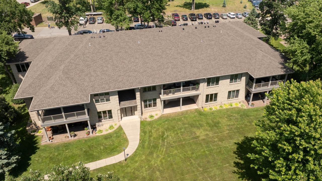 502 Lake Drive - Photo 1