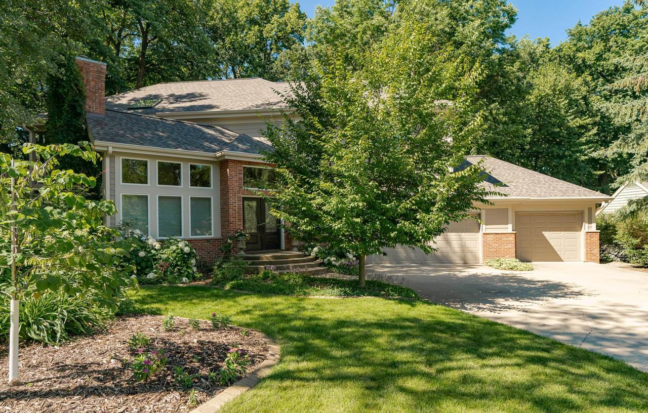 3324 Fox Hollow Lane - Photo 1