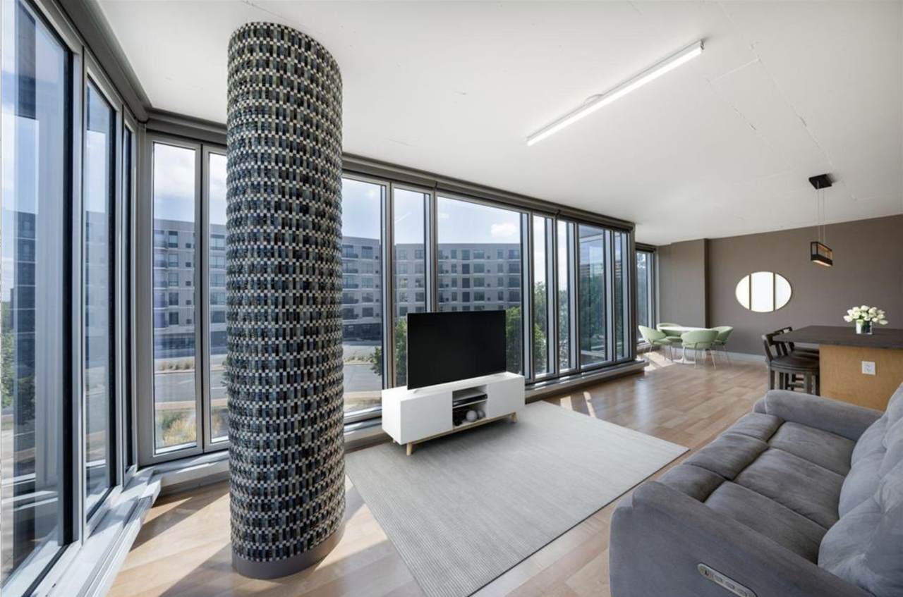 8151 33rd Avenue - Photo 1