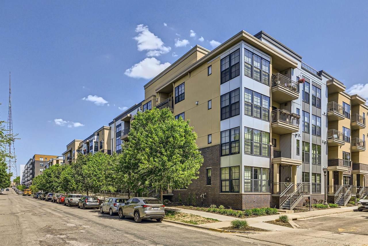 820 Emerald Street - Photo 1