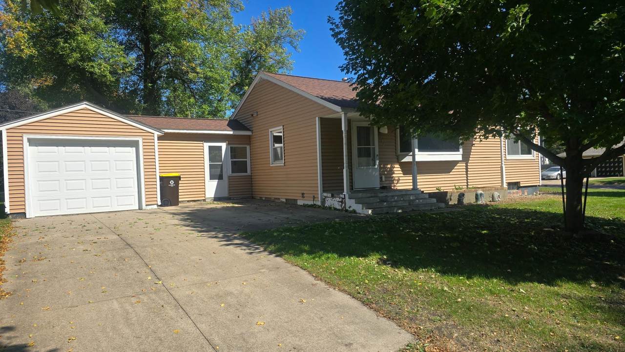 151 Chestnut Street - Photo 1