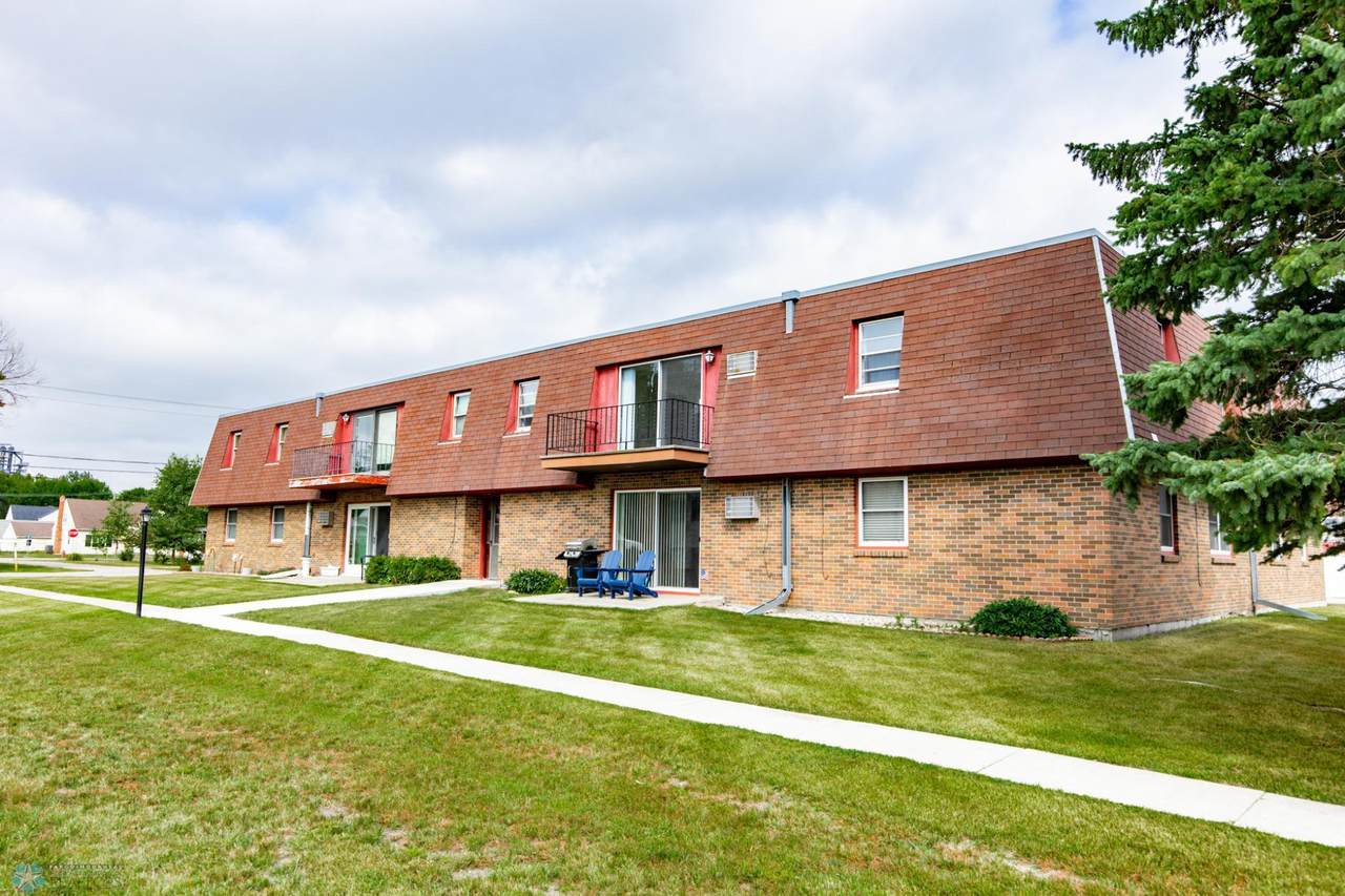 131 8th Avenue - Photo 1