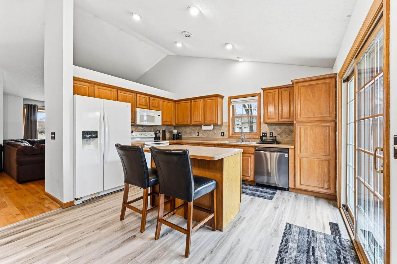 https://bt-photos.global.ssl.fastly.net/northstar/1280_boomver_1_6783814-2.jpg