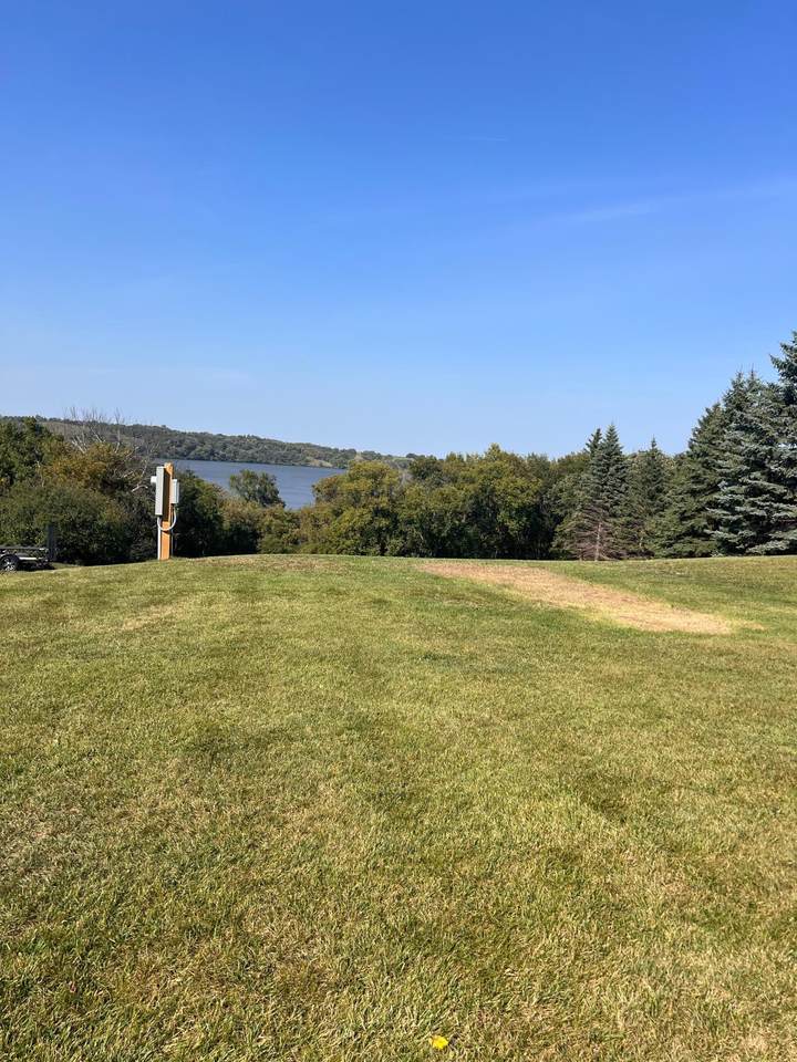 405 Lakeview Street - Photo 1