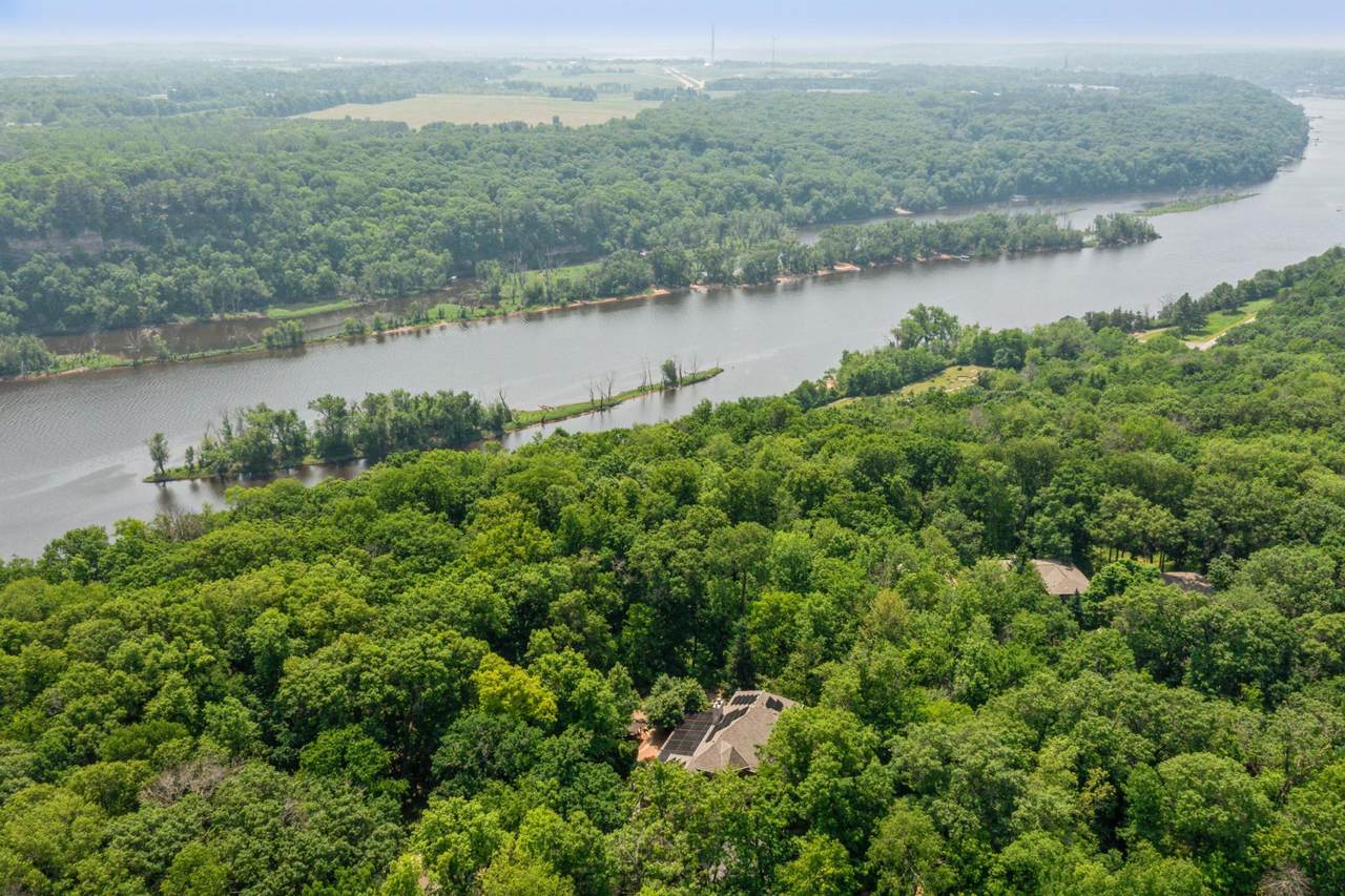 9755 Primrose Avenue - Photo 1