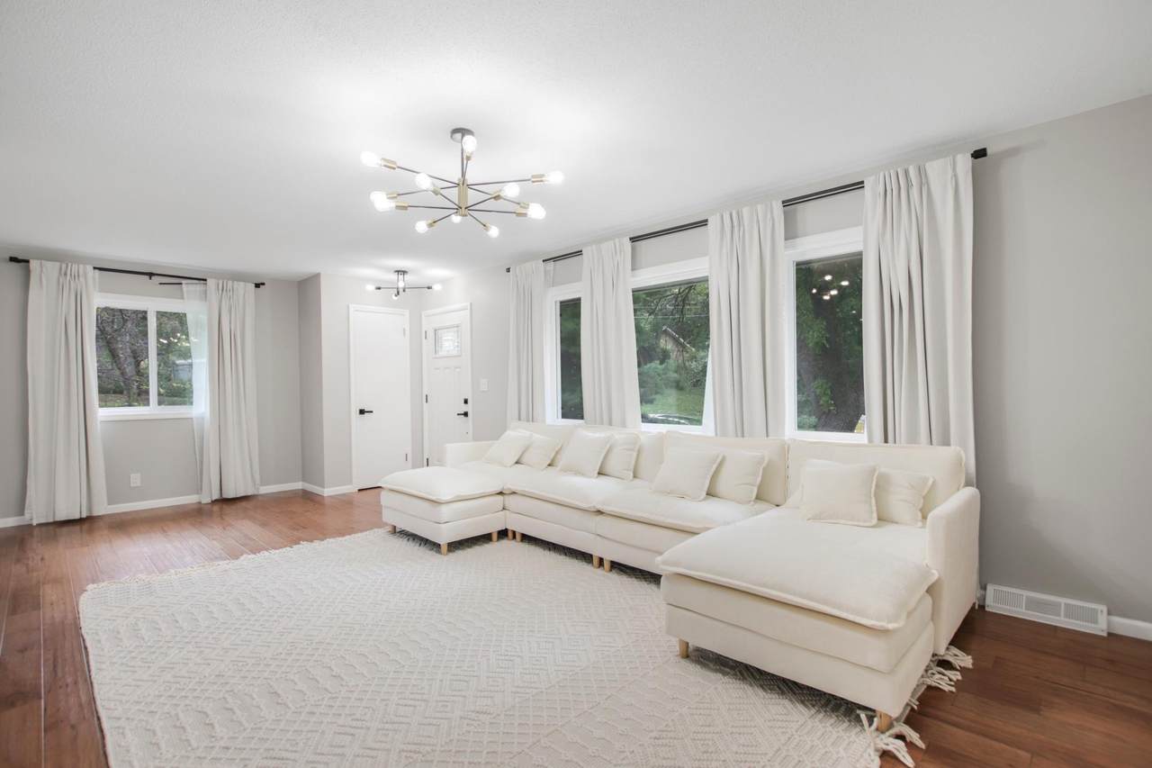 5317 Forest Road - Photo 1