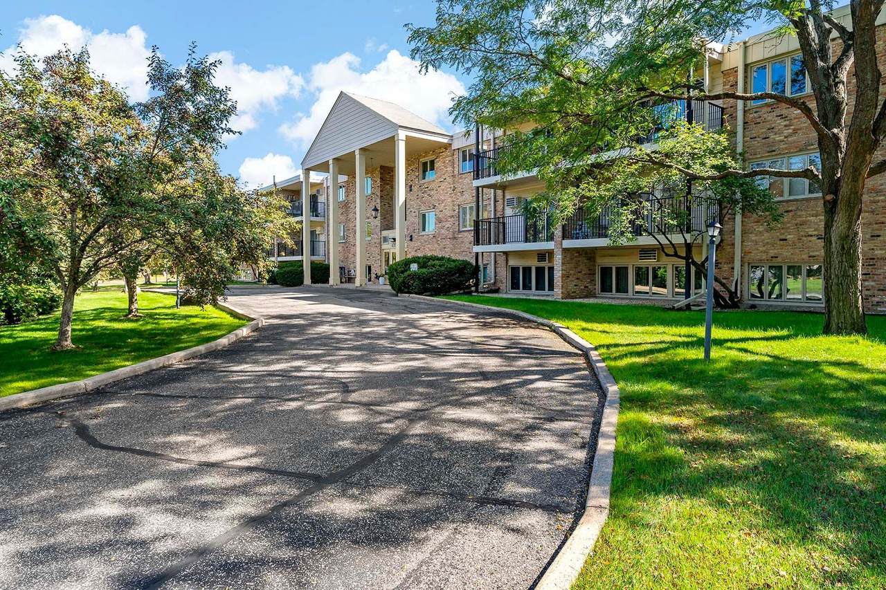 4351 Parklawn Avenue - Photo 1