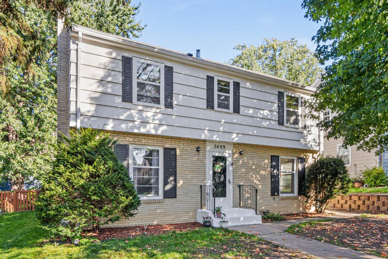 5409 Elliot Avenue - Photo 1