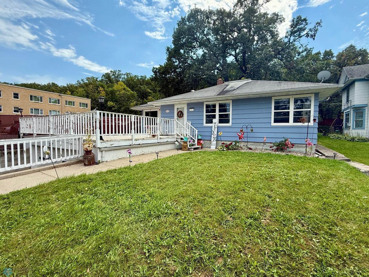 237 Viking Drive - Photo 1