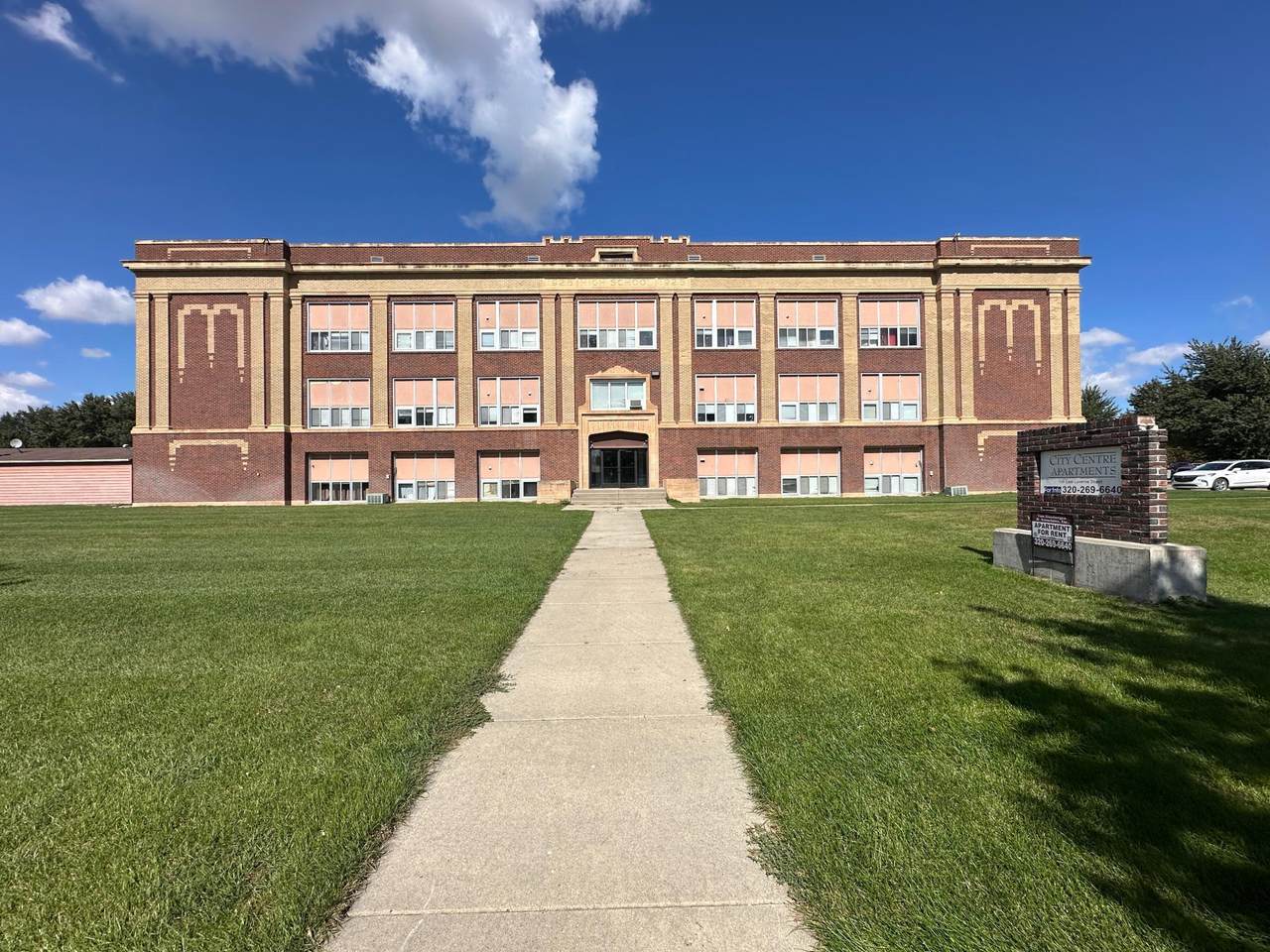 109 Luverne Street - Photo 1