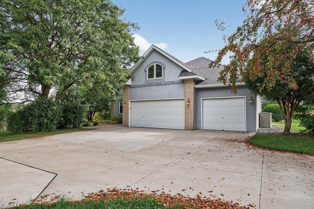 829 Jasmine Avenue - Photo 1