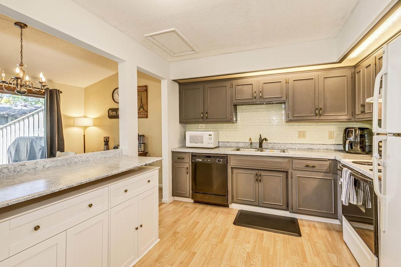 5481 Hyland Courts Drive - Photo 1