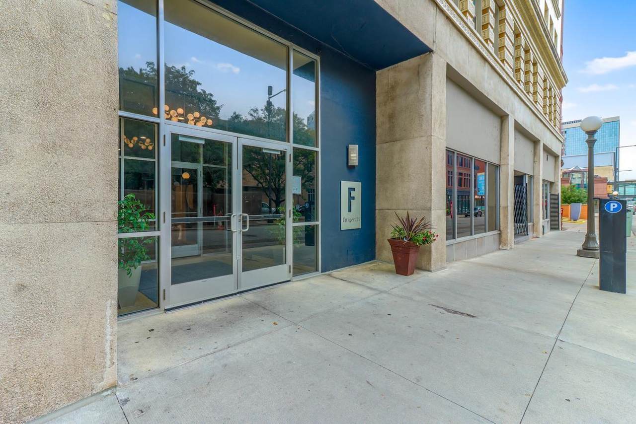 488 Wabasha Street - Photo 1