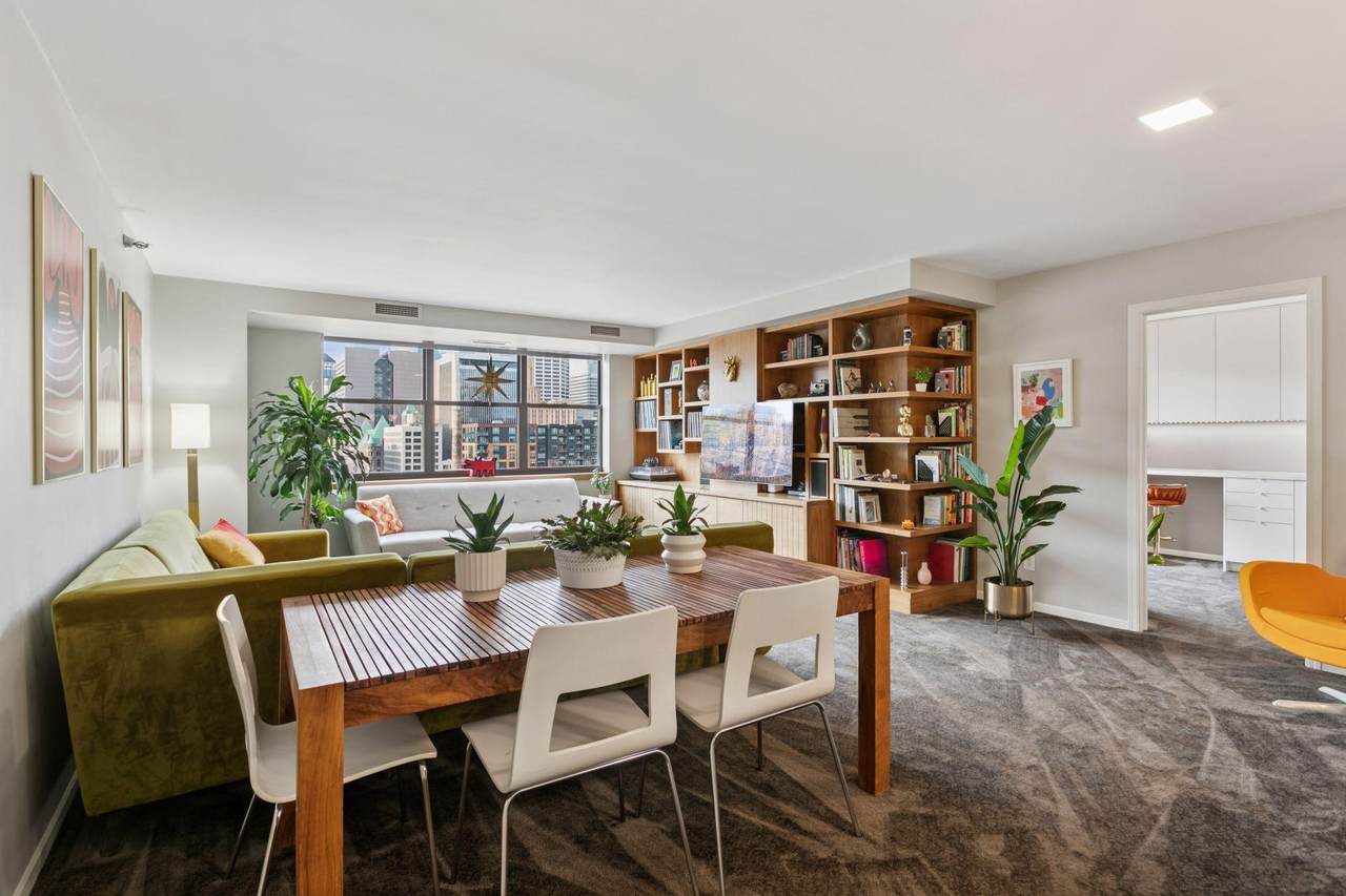 401 1st Street - Photo 1