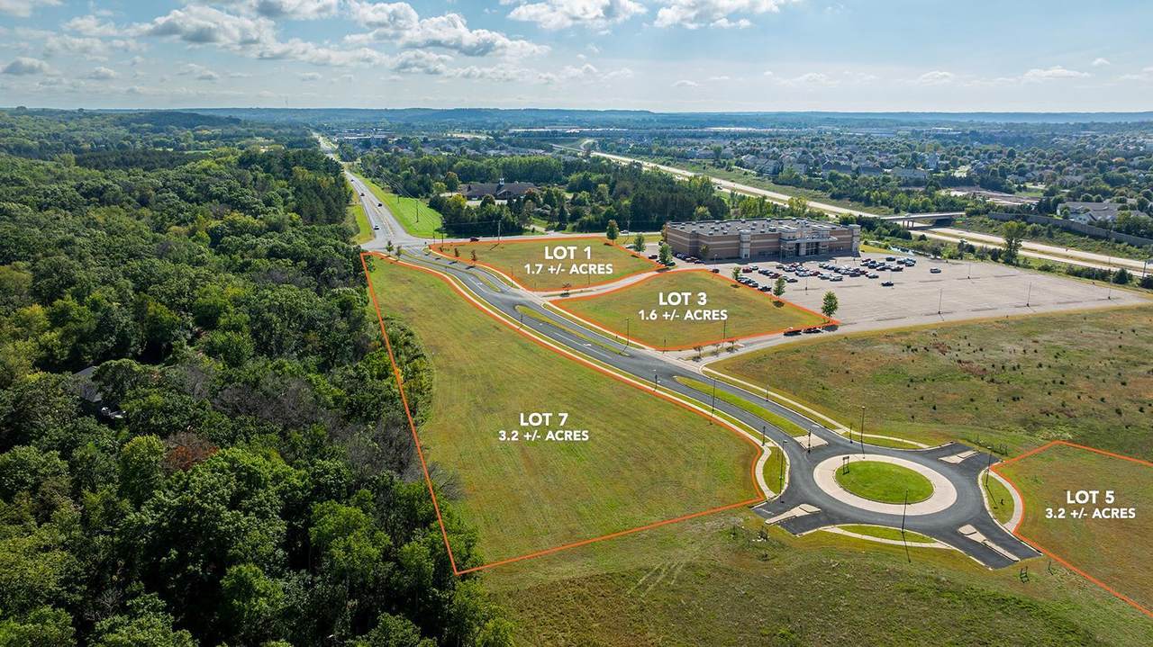 674 Darnold Drive - Photo 1