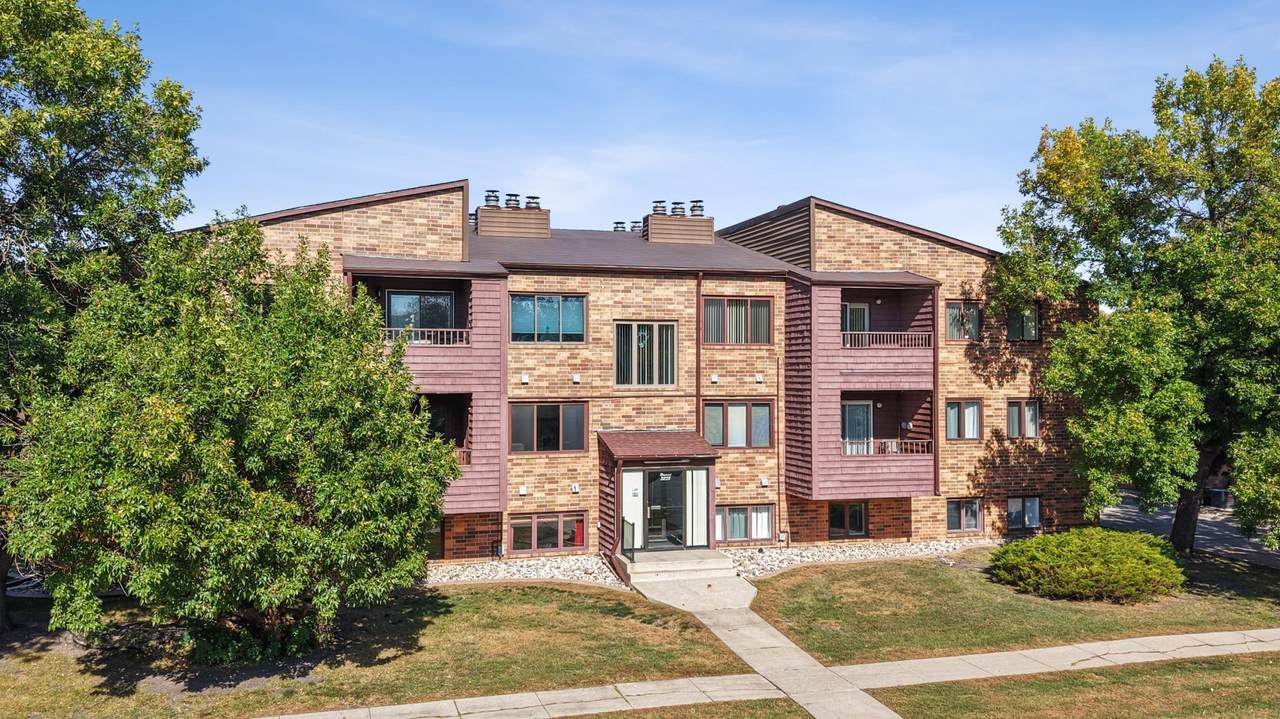 3253 17th Avenue - Photo 1