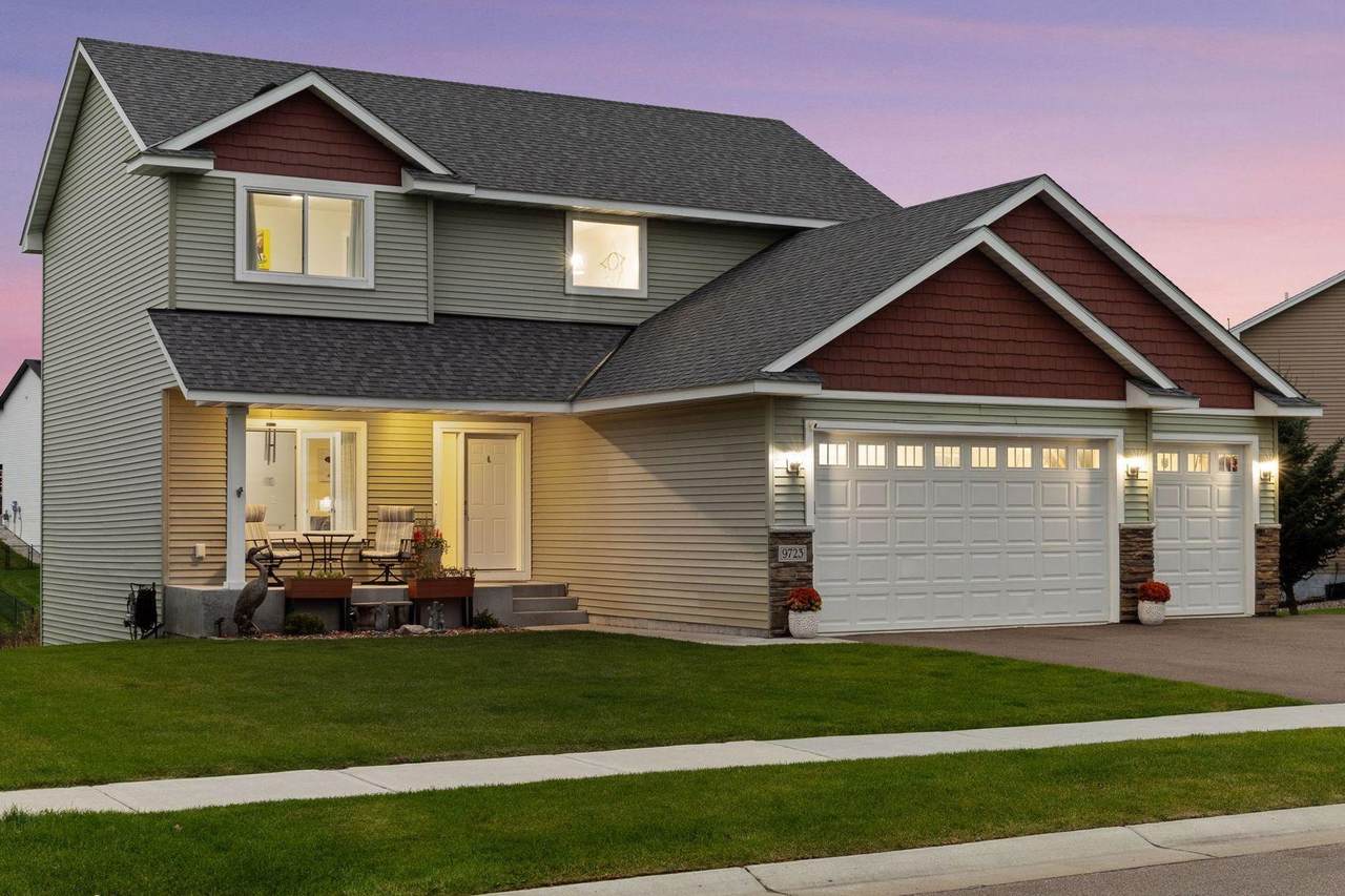 9723 Jordan Avenue - Photo 1