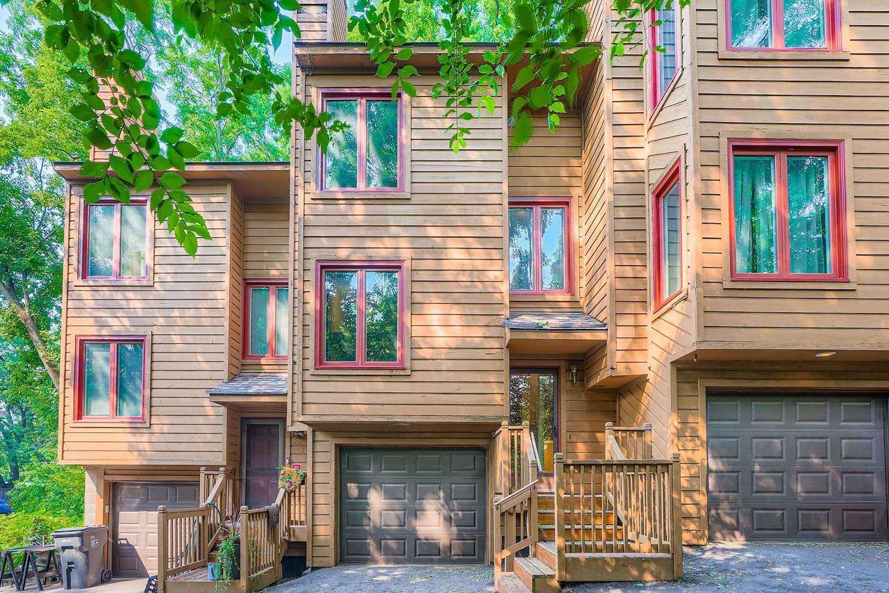 397 Cottage Avenue - Photo 1