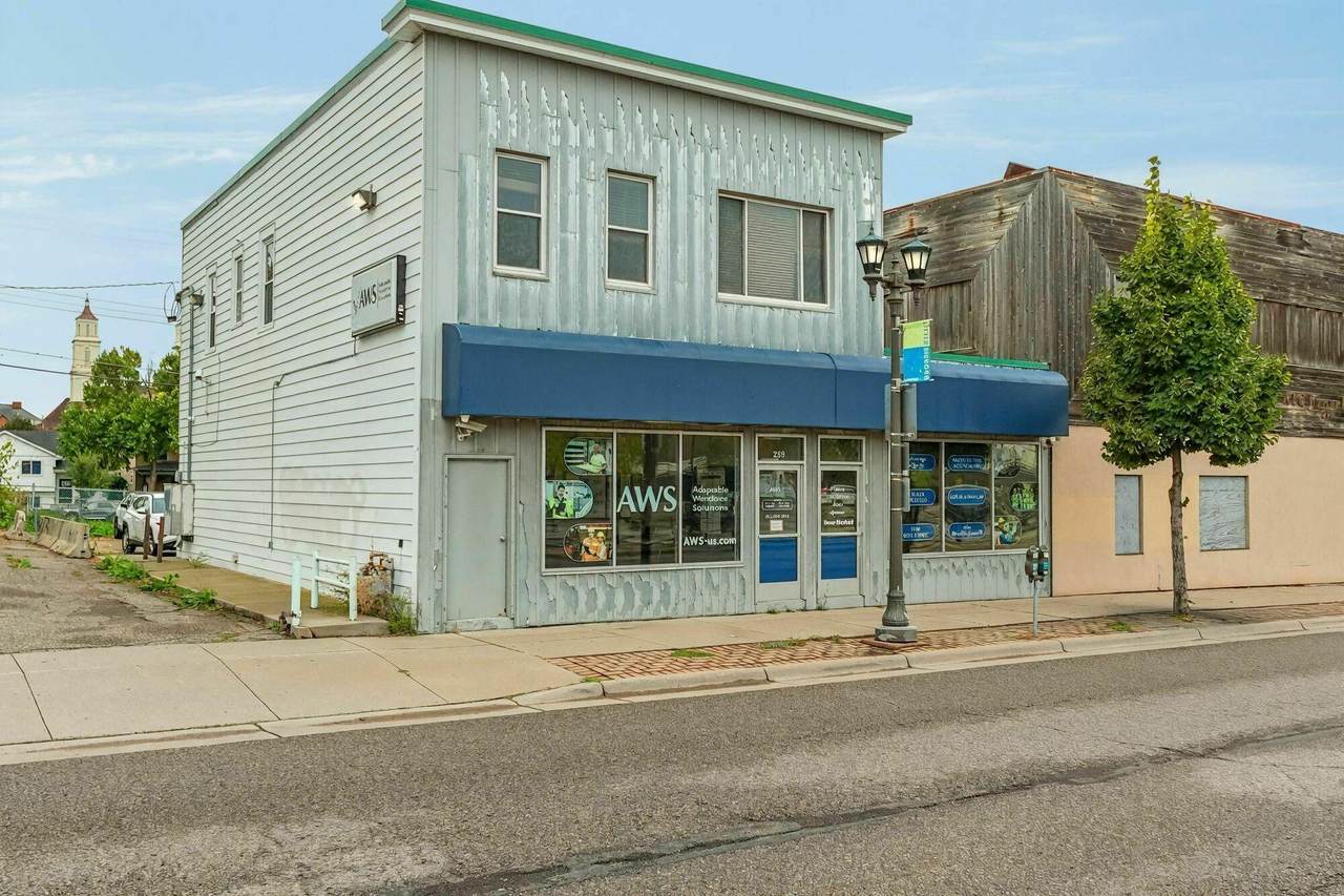 259 University Avenue - Photo 1
