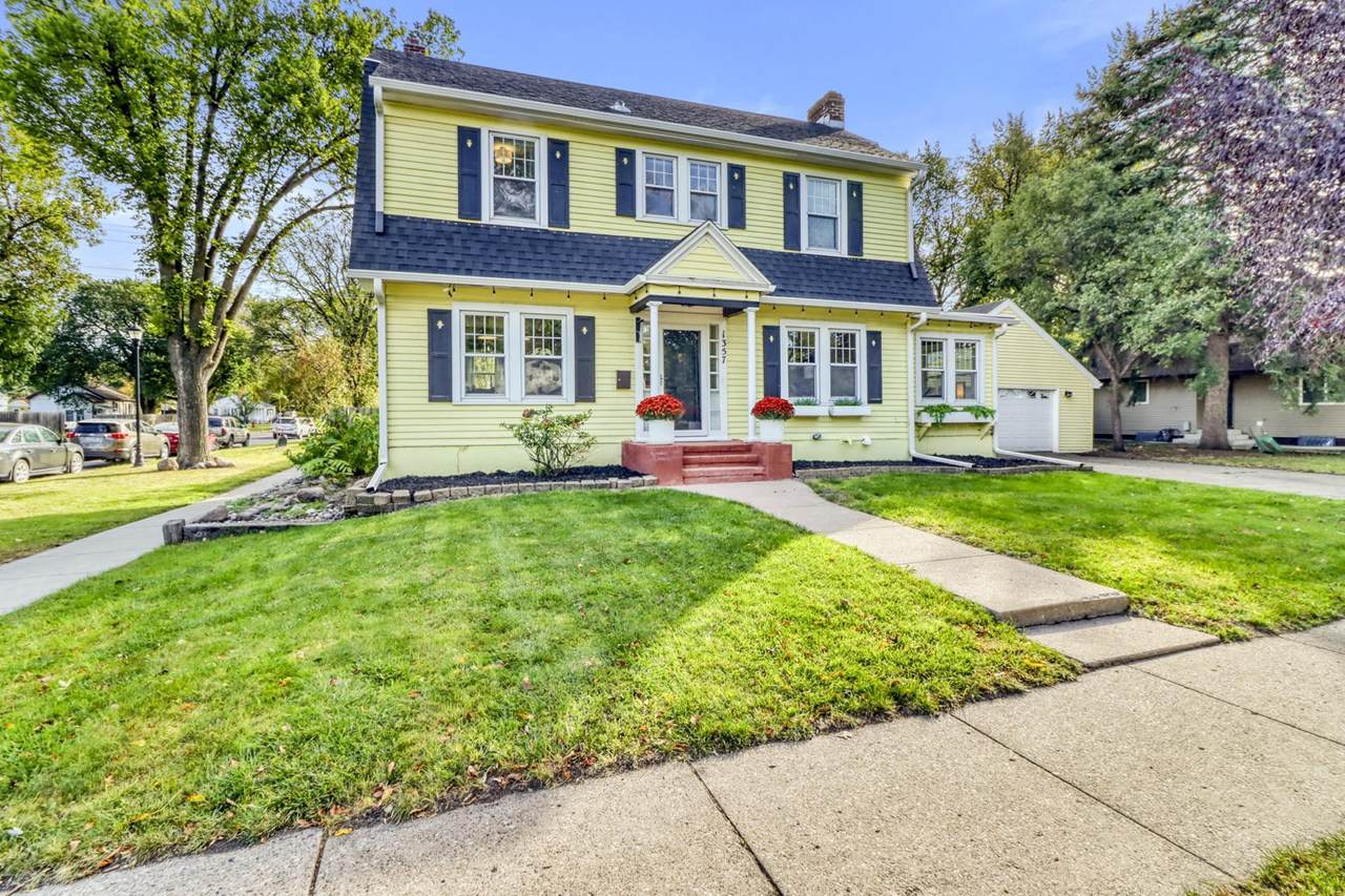 1357 12th Street - Photo 1