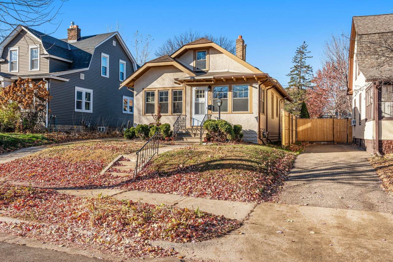 3635 Dupont Avenue - Photo 1