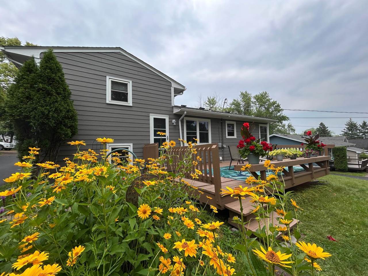 519 81st Avenue - Photo 1