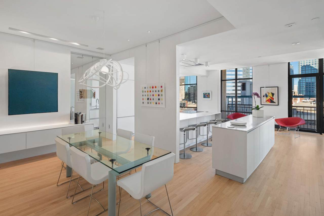 201 11th Street - Photo 1