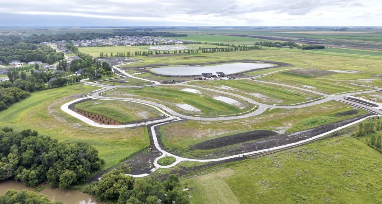 8139 Rivers Edge Lane - Photo 1