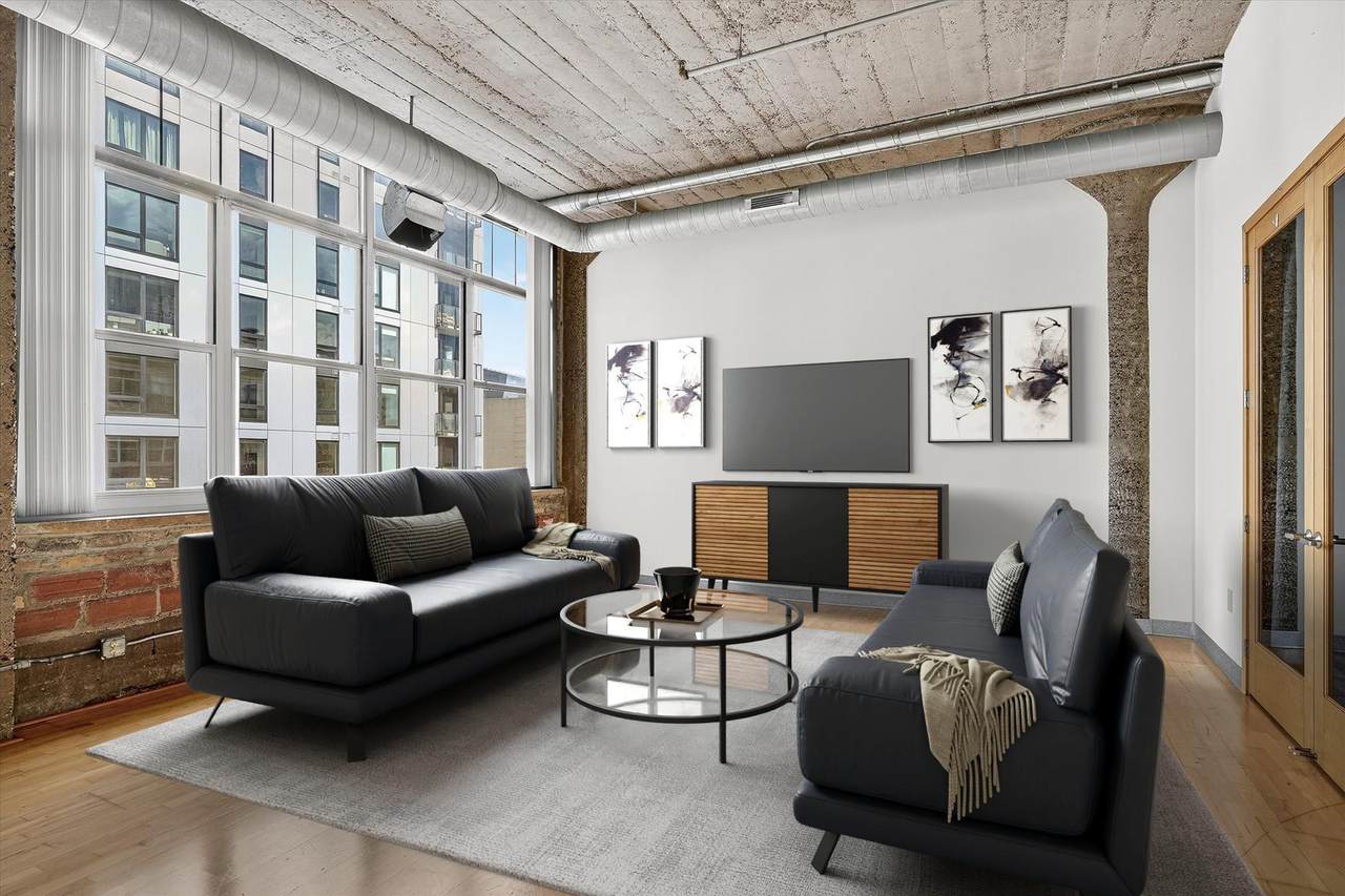 521 7th Street - Photo 1