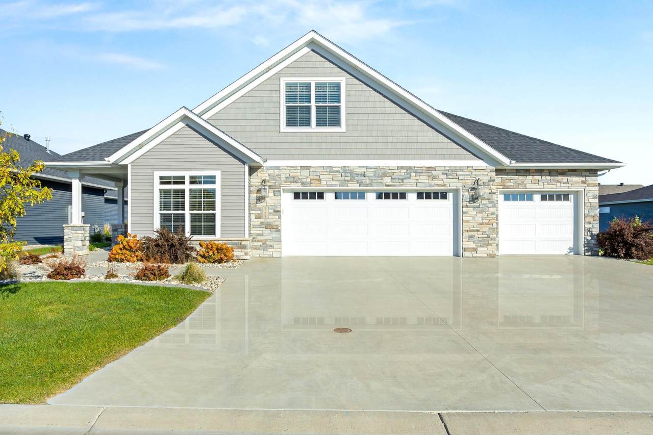 5179 Mira Way - Photo 1