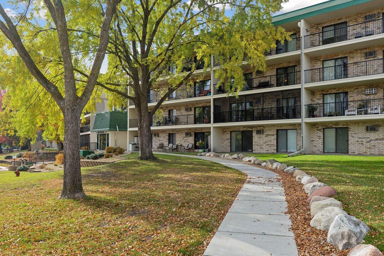 10501 Cedar Lake Road - Photo 1