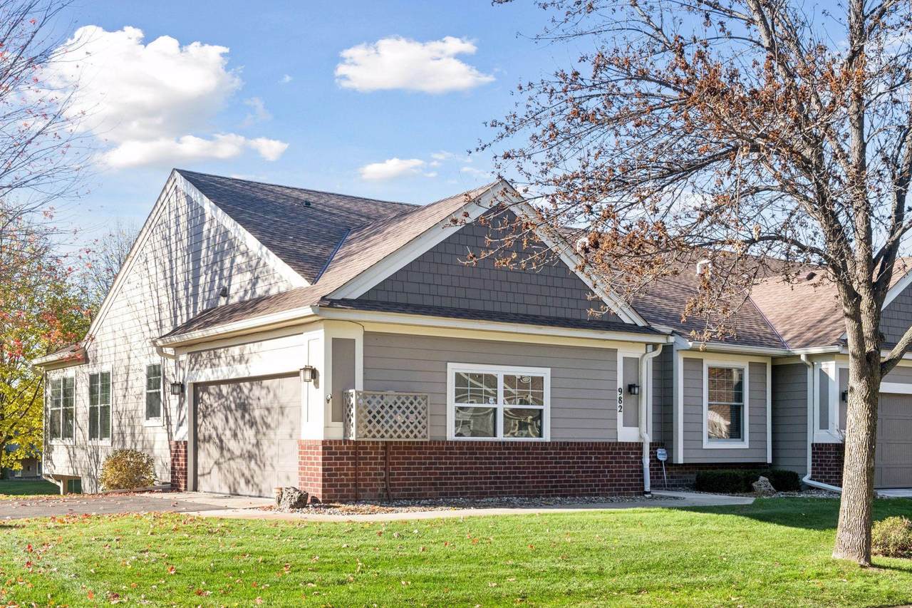 982 Victoria Greens Boulevard - Photo 1