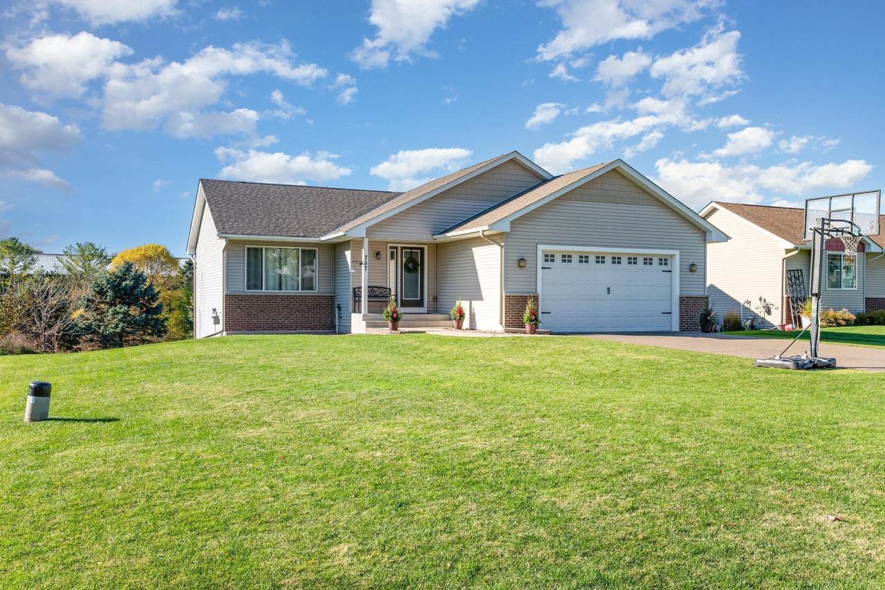 757 Pleasant Avenue - Photo 1