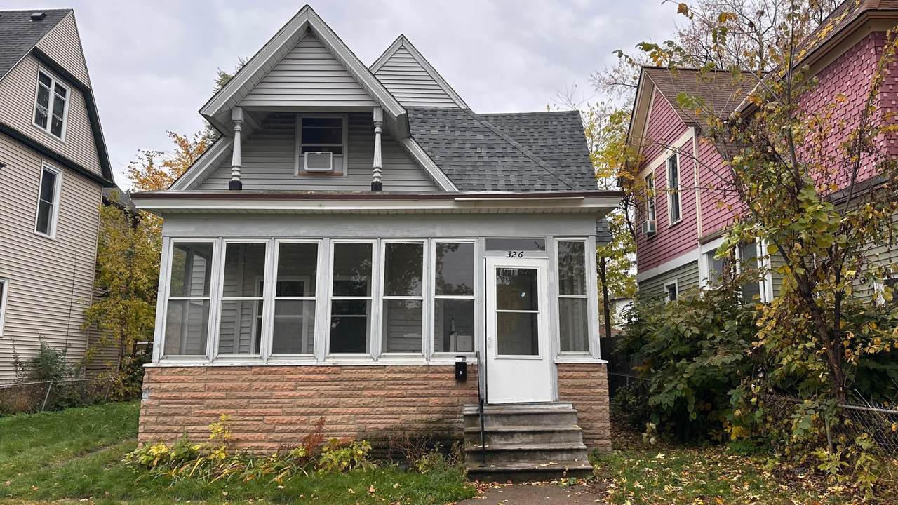 326 Fuller Avenue - Photo 1