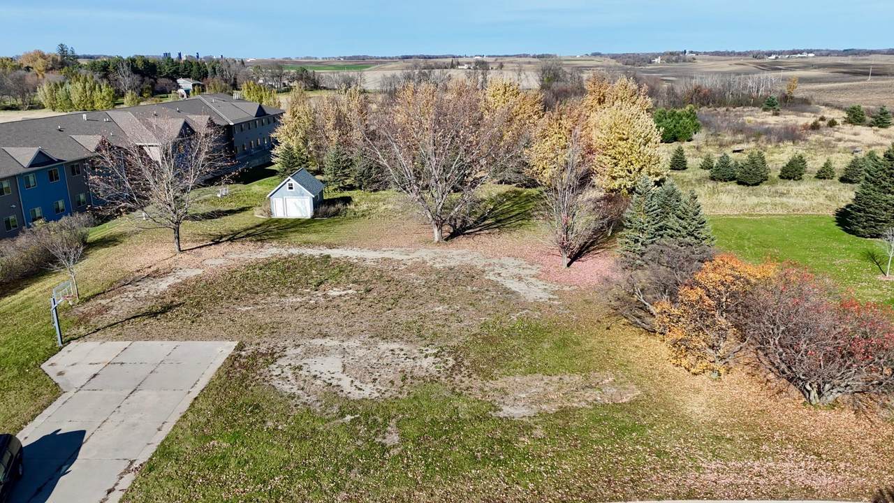 400 Luella Street - Photo 1