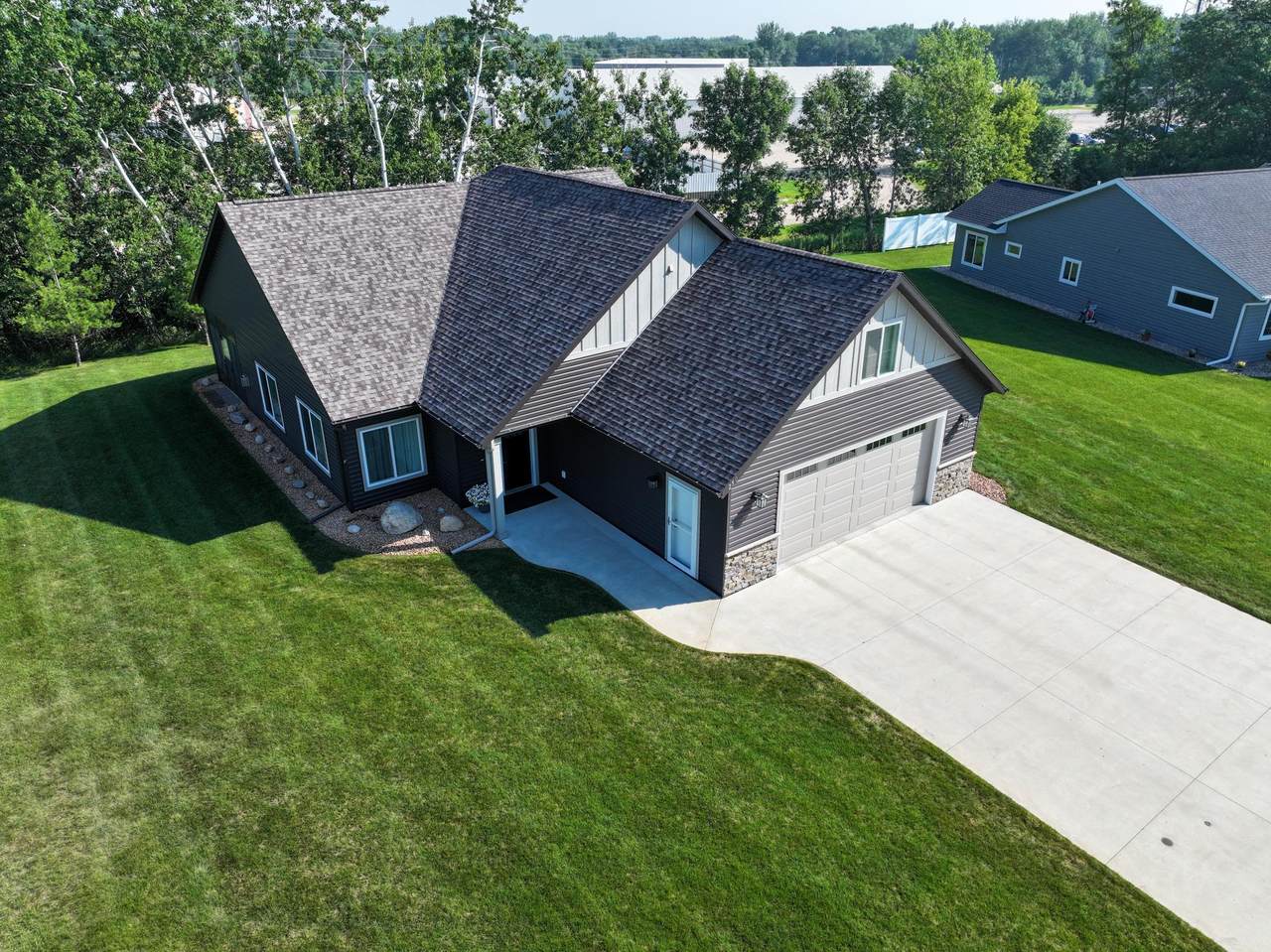 250 Rodeo Road - Photo 1