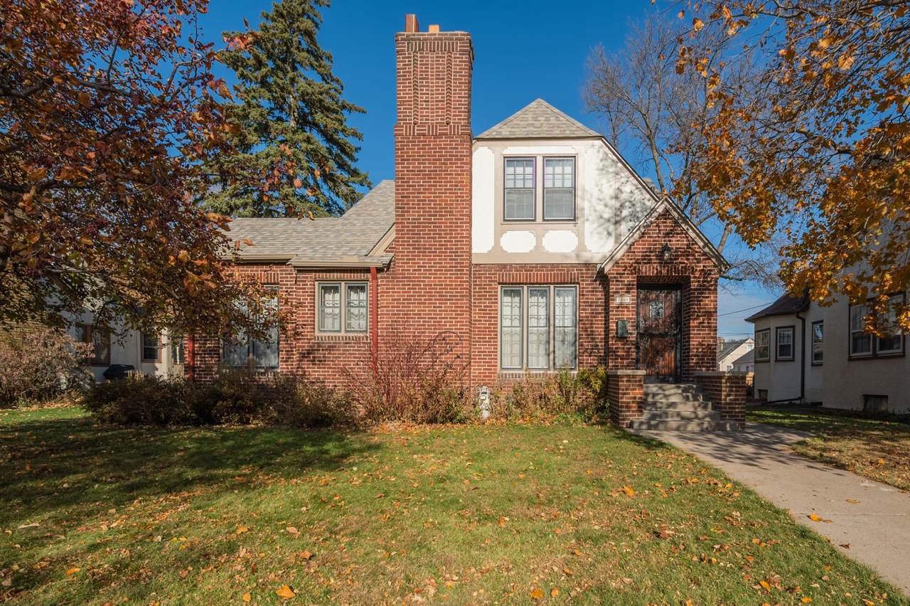 2808 Victory Memorial Drive - Photo 1