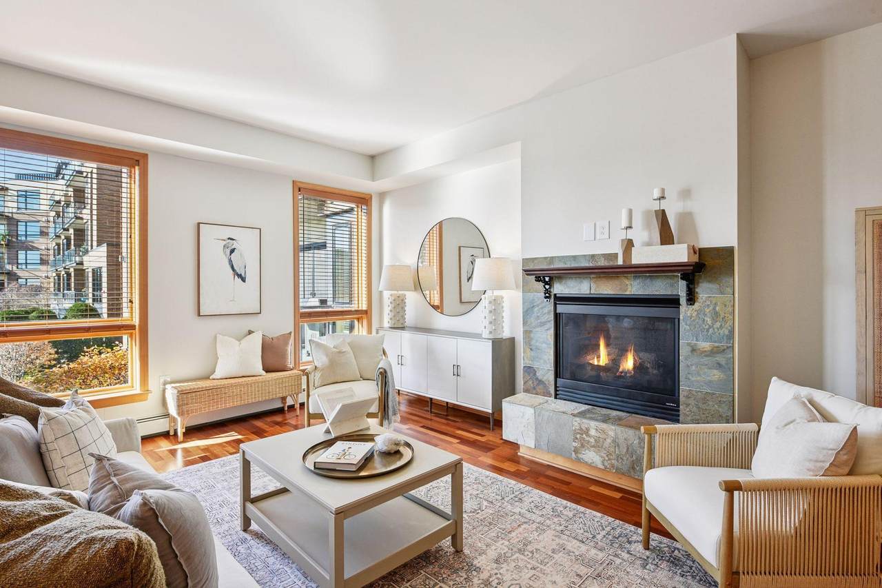 4201 Sunset Drive - Photo 1