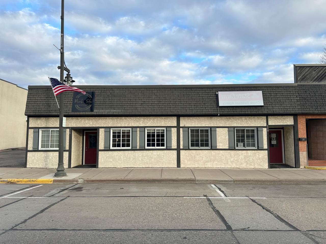 128 Union Street - Photo 1