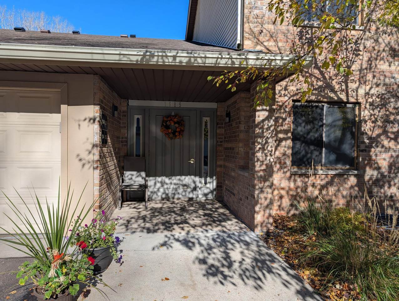 1585 Cohansey Street - Photo 1