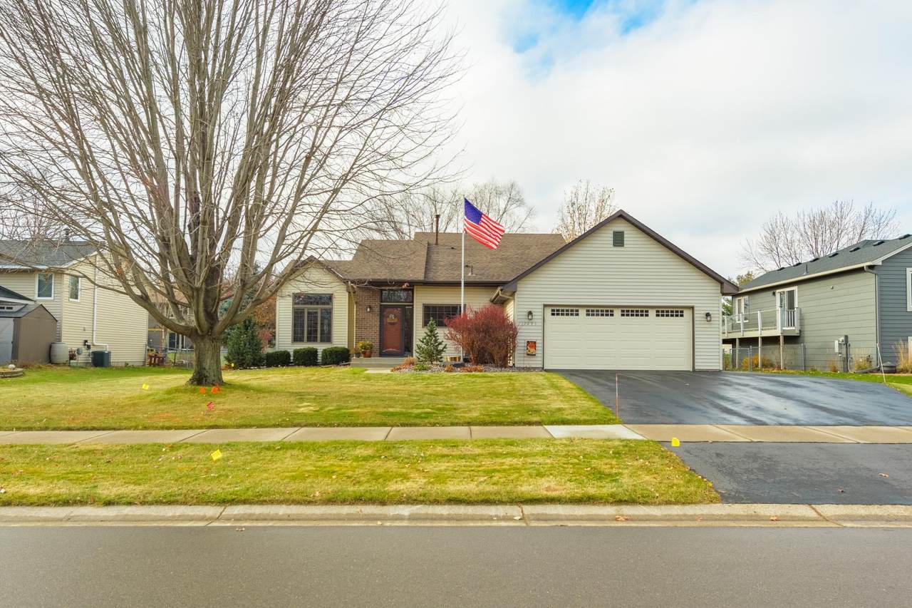 17295 Fieldcrest Avenue - Photo 1