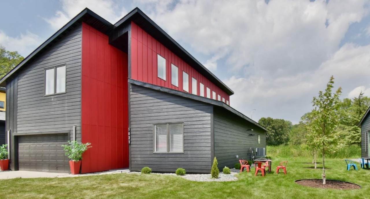 1021 Gardner Street - Photo 1