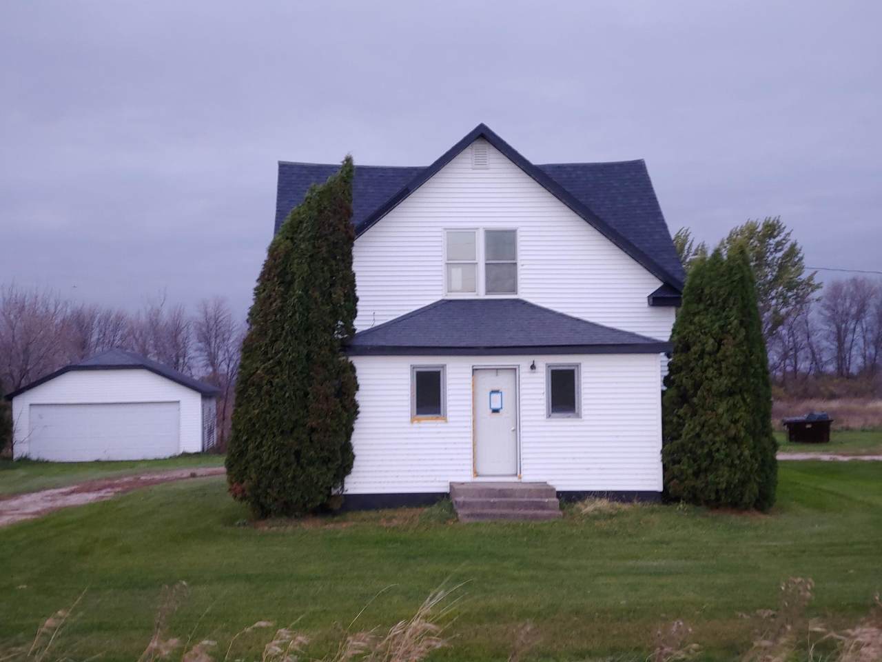 39909 270th Avenue - Photo 1