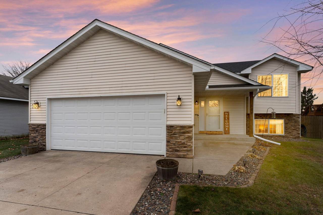 903 Isanti Parkway - Photo 1