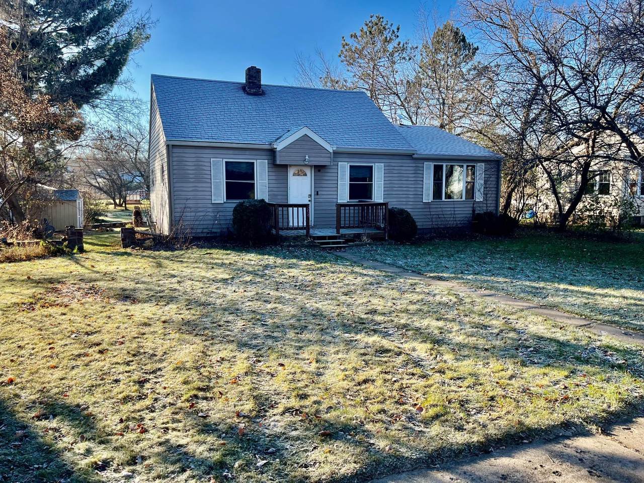 504 Mitchell Street - Photo 1