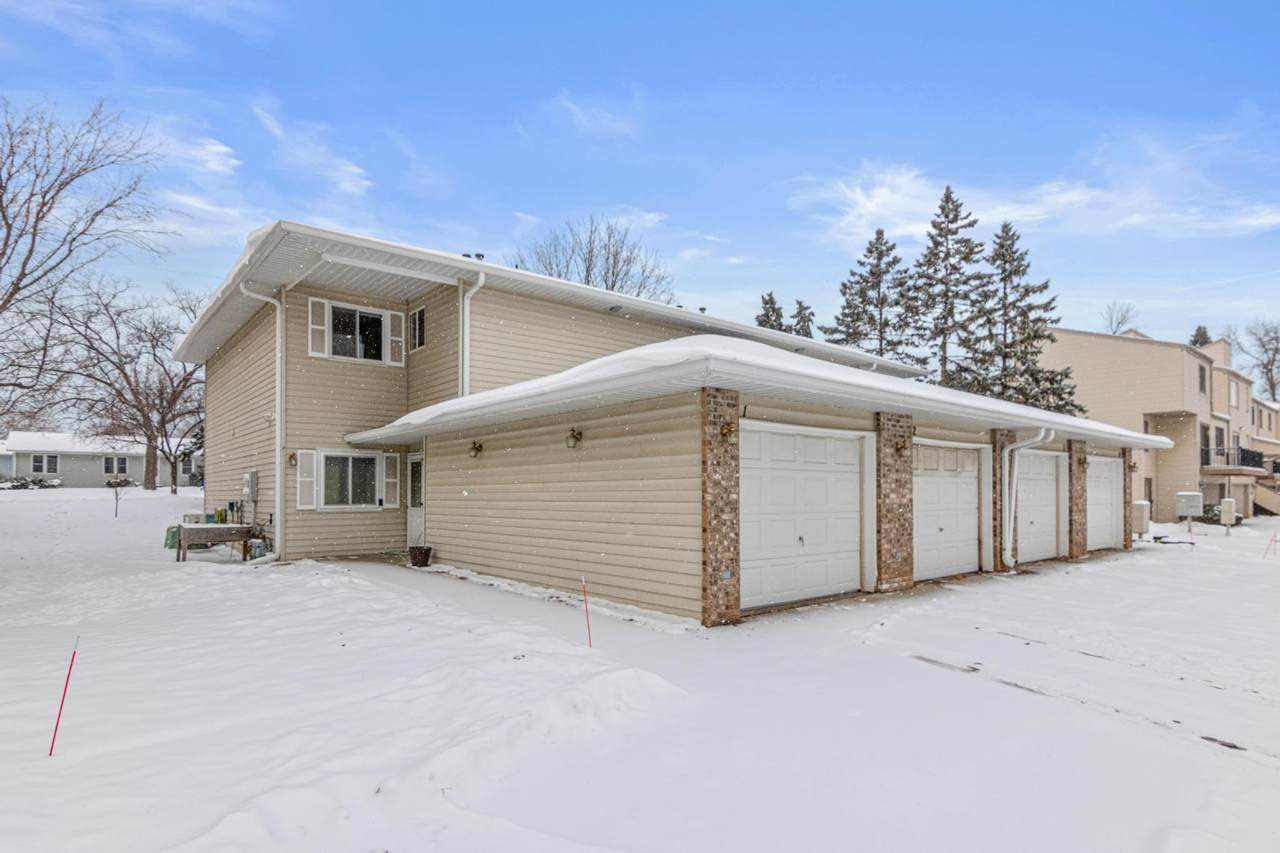 120 Ruth Street - Photo 1