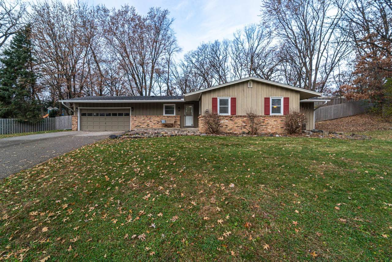 112 Sabra Court - Photo 1